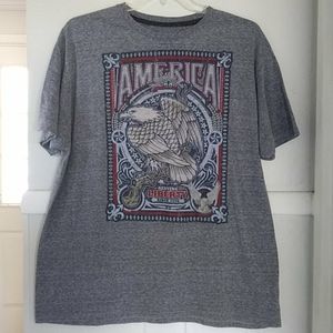 🎈3/$20 Spirit of America heather gray graphic tsh…